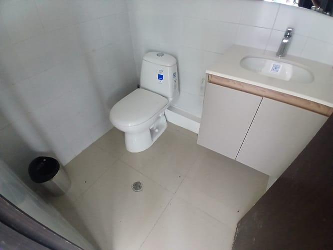 Oficina en arriendo en Altos Del Prado, Barranquilla, 300 m² · foto 9 de 12
