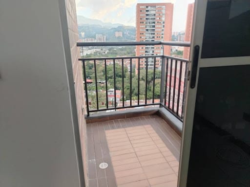 Apartamento de 3 alcobas en arriendo en Suramérica, La Estrella, 90 m² · foto 5 de 15