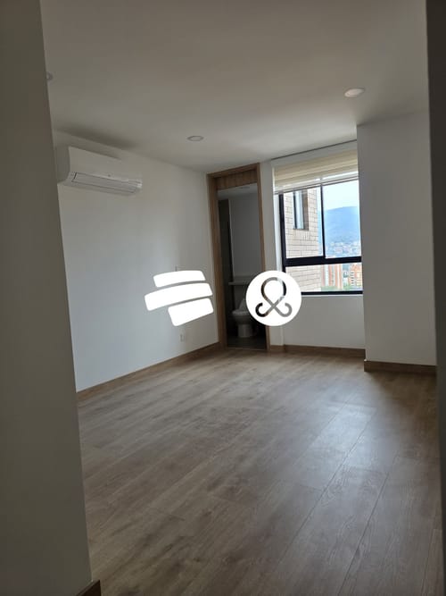 Apartamento de 3 alcobas en venta en Lorena, Medellín, 95 m² · foto 4 de 10