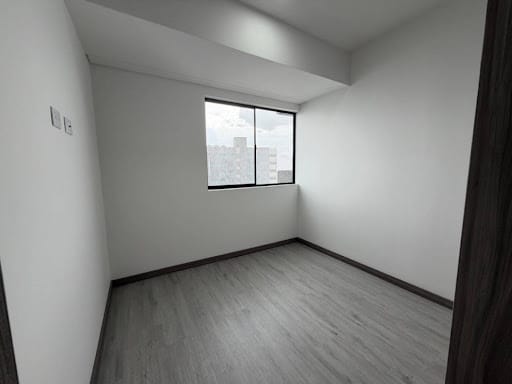 Apartamento de 3 alcobas en arriendo en Asomadera No.2, Medellín, 75 m² · foto 6 de 15