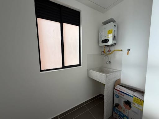 Apartamento de 3 alcobas en arriendo en Asomadera No.2, Medellín, 75 m² · foto 15 de 15
