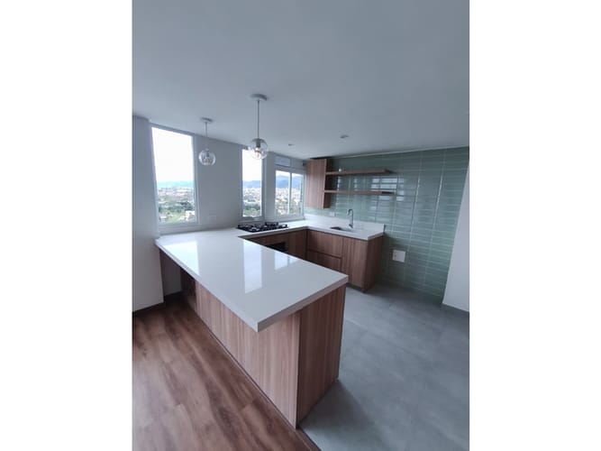 Studio for rent in Quinta paredes, Bogotá