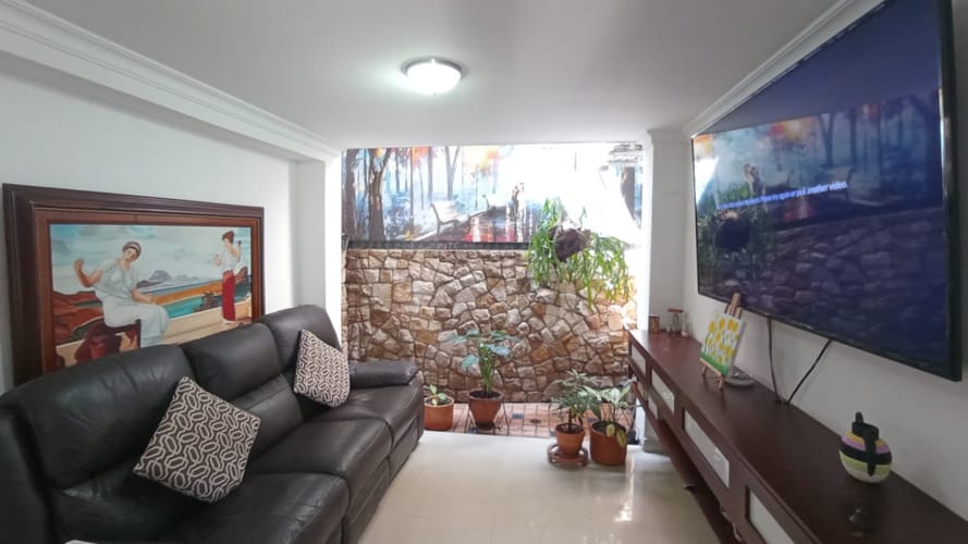 Casa de 3 alcobas en venta en Quintas De Don Simon, Cali, 170 m² · foto 9 de 24