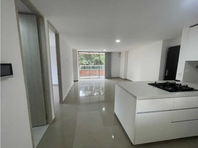 Apartamento de 3 alcobas en venta en Belen Alameda, Medellín, 100 m² · foto 4 de 20