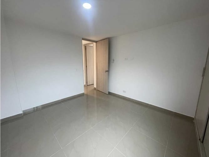 Apartamento de 3 alcobas en venta en Belen Alameda, Medellín, 100 m² · foto 10 de 20