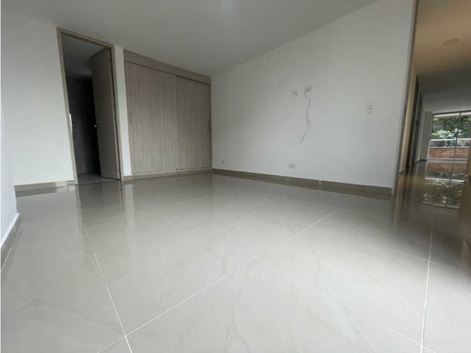 Apartamento de 3 alcobas en venta en Belen Alameda, Medellín, 100 m² · foto 16 de 20