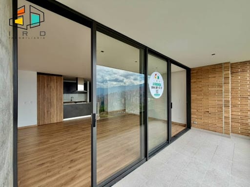 Apartamento de 2 alcobas en arriendo en El Tesoro, Medellín, 143 m² · foto 6 de 24