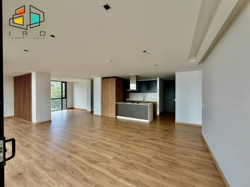 Apartamento de 2 alcobas en arriendo en El Tesoro, Medellín, 143 m² · foto 9 de 24