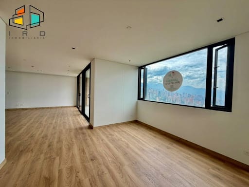 Apartamento de 2 alcobas en arriendo en El Tesoro, Medellín, 143 m² · foto 17 de 24