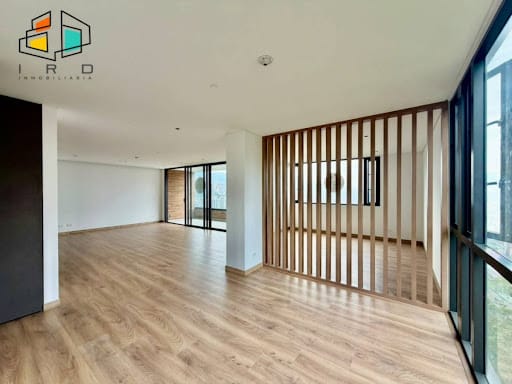 Apartamento de 2 alcobas en arriendo en El Tesoro, Medellín, 143 m² · foto 23 de 24