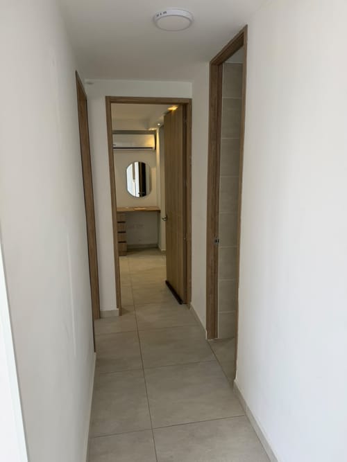 Apartamento de 2 alcobas en venta en Cañaveral, Floridablanca, 46 m² · foto 2 de 11