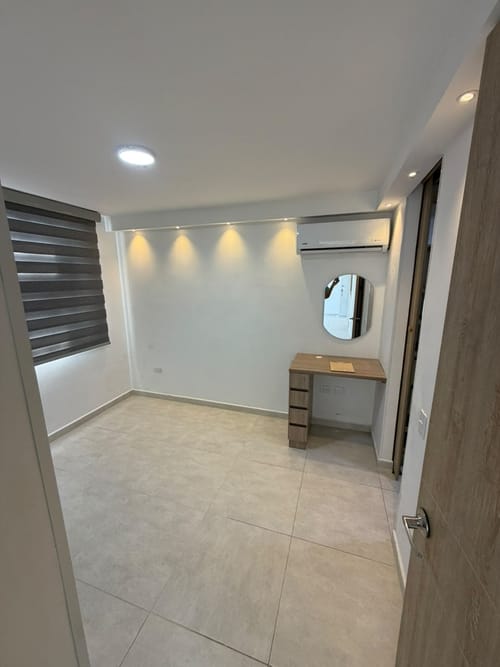 Apartamento de 2 alcobas en venta en Cañaveral, Floridablanca, 46 m² · foto 3 de 11