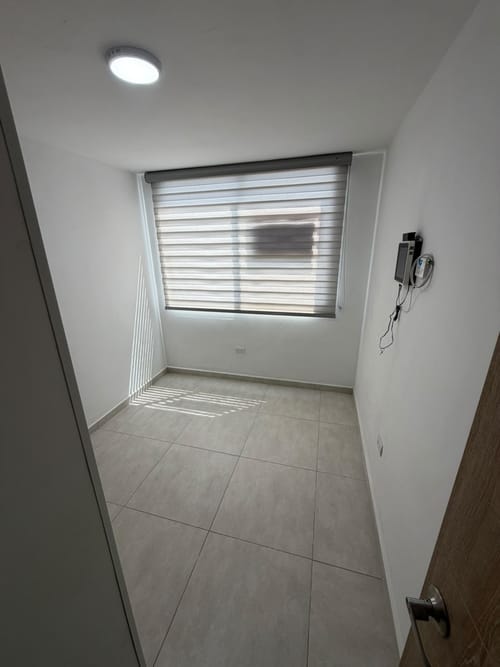 Apartamento de 2 alcobas en venta en Cañaveral, Floridablanca, 46 m² · foto 4 de 11