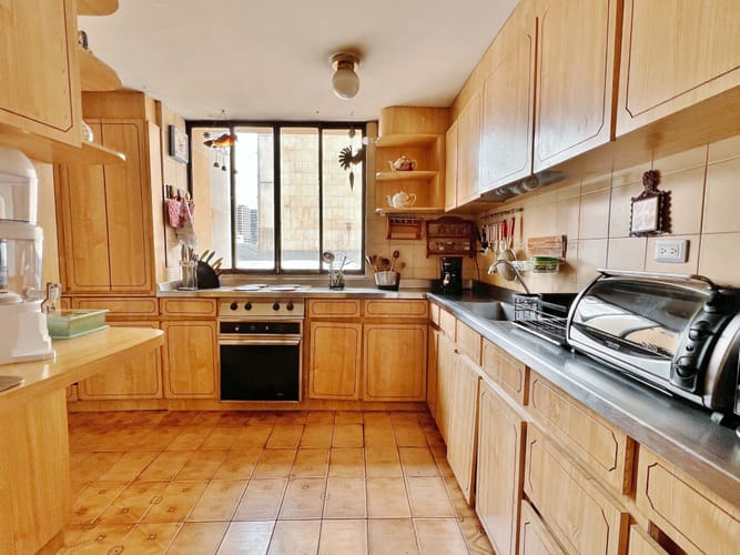 Apartamento de 3 alcobas en venta en Centro Internacional, Bogotá, 238 m² · foto 21 de 24