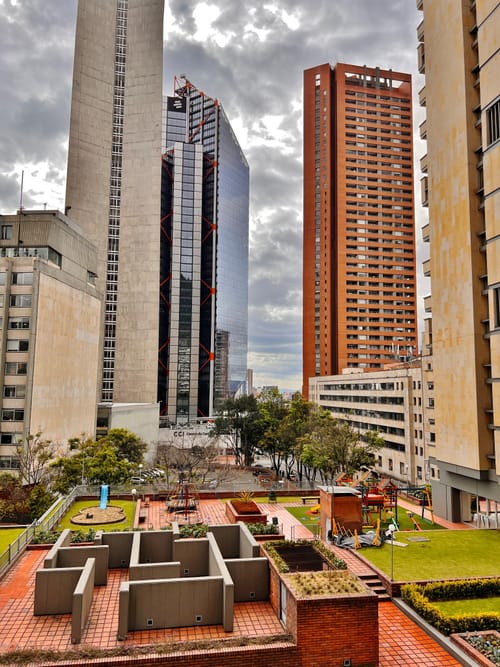 Apartamento de 3 alcobas en venta en Centro Internacional, Bogotá, 238 m² · foto 23 de 24