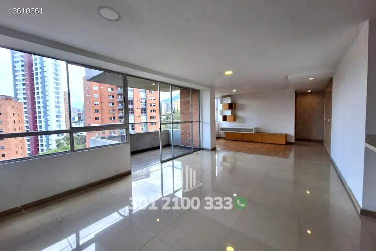 Apartamento de 2 alcobas en arriendo en Santa Maria De Los Angeles, Medellín, 105 m² · foto 2 de 24