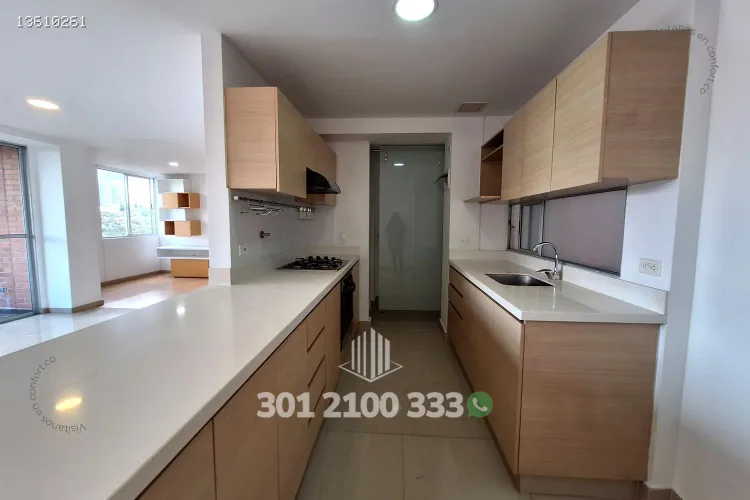 Apartamento de 2 alcobas en arriendo en Santa Maria De Los Angeles, Medellín, 105 m² · foto 8 de 24