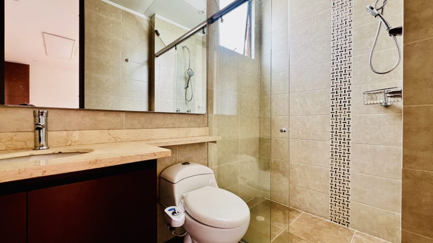Apartamento de 3 alcobas en arriendo en Casa Blanca, Bogotá, 229 m² · foto 14 de 24