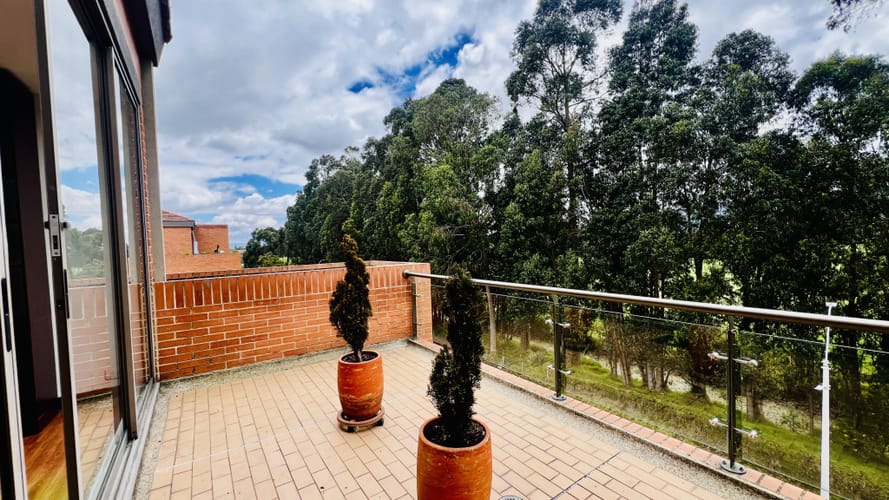 Apartamento de 3 alcobas en arriendo en Casa Blanca, Bogotá, 229 m² · foto 20 de 24