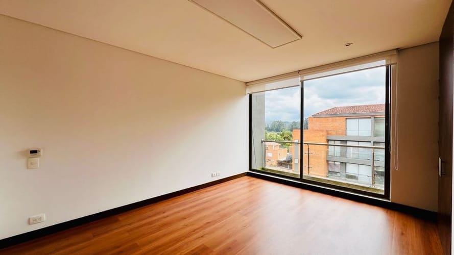 Apartamento de 3 alcobas en arriendo en Casa Blanca, Bogotá, 229 m² · foto 21 de 24