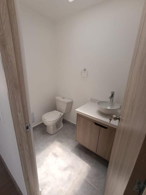 Casa de 5 alcobas en venta en San Jose, Mosquera, 330 m² · foto 18 de 24