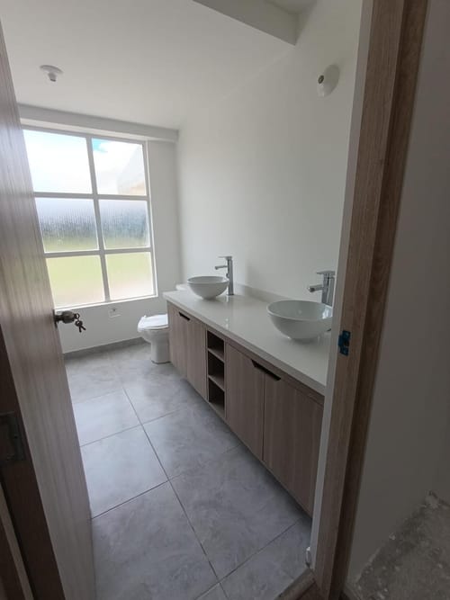 Casa de 5 alcobas en venta en San Jose, Mosquera, 330 m² · foto 16 de 24