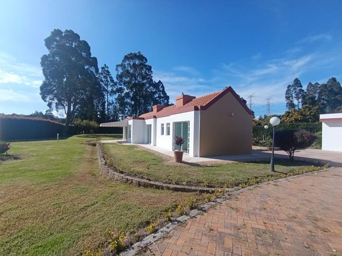 Casa de 5 alcobas en venta en San Jose, Mosquera, 330 m² · foto 9 de 24