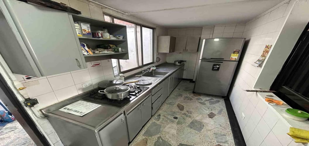 Apartamento de 3 alcobas en arriendo en Primero De Febrero, Pereira, 100 m² · foto 4 de 8