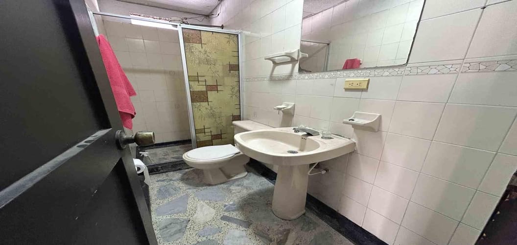 Apartamento de 3 alcobas en arriendo en Primero De Febrero, Pereira, 100 m² · foto 7 de 8