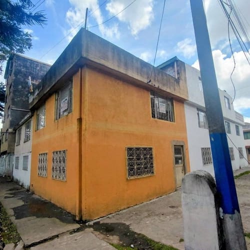 Casa de 6 alcobas en venta en Florida Blanca, Bogotá, 180 m² · foto 3 de 22