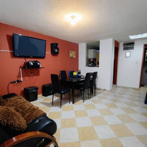 Casa de 6 alcobas en venta en Florida Blanca, Bogotá, 180 m² · foto 4 de 22
