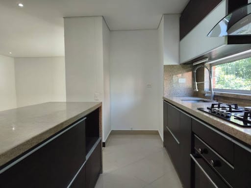 Apartamento de 3 alcobas en arriendo en Santa Maria De Los Angeles, Itagüí, 125 m² · foto 4 de 20