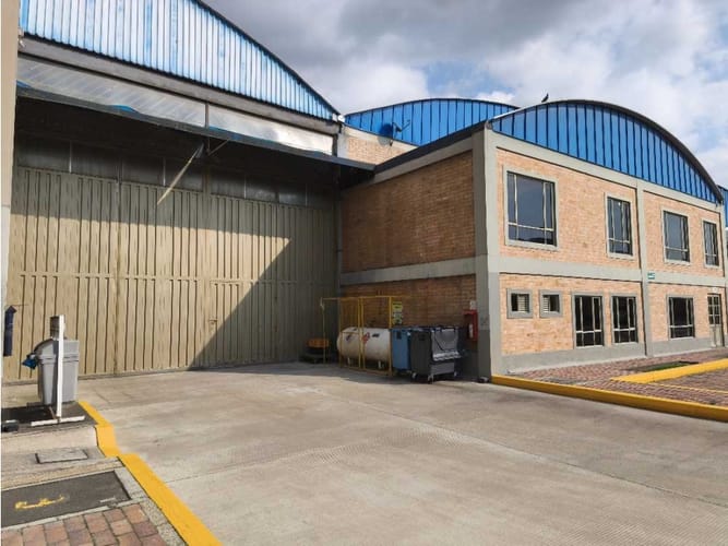 Bodega en venta en Cr Quintas De Serrezuela, Mosquera, 1165 m² · foto 21 de 22