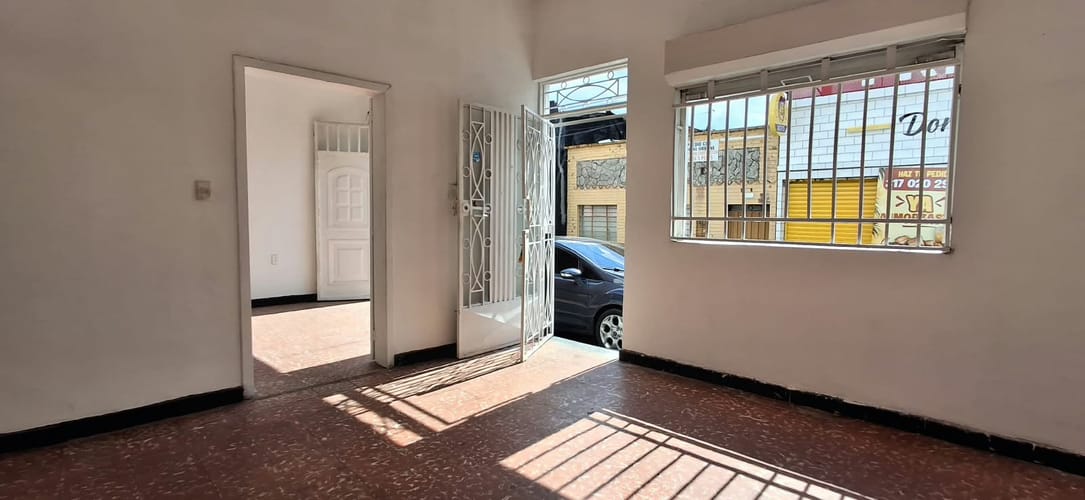 Casa de 5 alcobas en arriendo en Casco Antiguo - Floridablanca, Floridablanca, 200 m² · foto 3 de 14