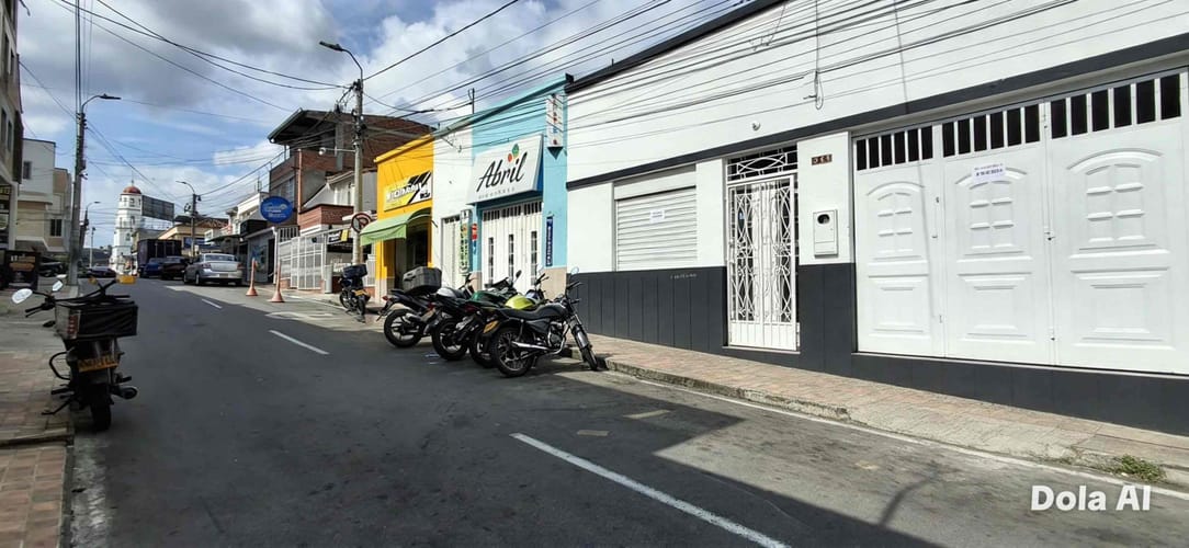 Casa de 5 alcobas en arriendo en Casco Antiguo - Floridablanca, Floridablanca, 200 m² · foto 14 de 14
