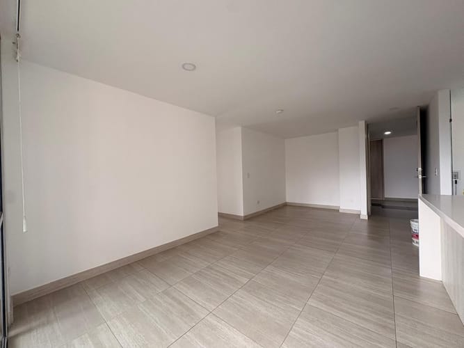 Apartamento de 3 alcobas en arriendo en Mayorca, Sabaneta, 78 m² · foto 7 de 14