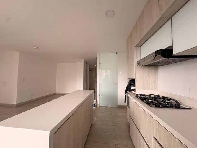 Apartamento de 3 alcobas en arriendo en Mayorca, Sabaneta, 78 m² · foto 6 de 14