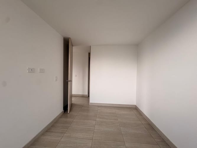 Apartamento de 3 alcobas en arriendo en Mayorca, Sabaneta, 78 m² · foto 8 de 14