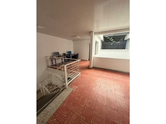 Casa de 4 alcobas en venta en San Vicente, Cali, 315 m² · foto 12 de 24