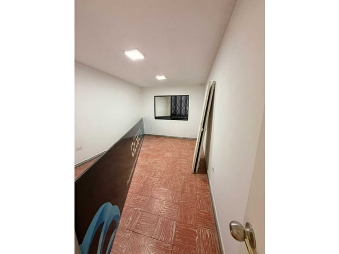 Casa de 4 alcobas en venta en San Vicente, Cali, 315 m² · foto 18 de 24