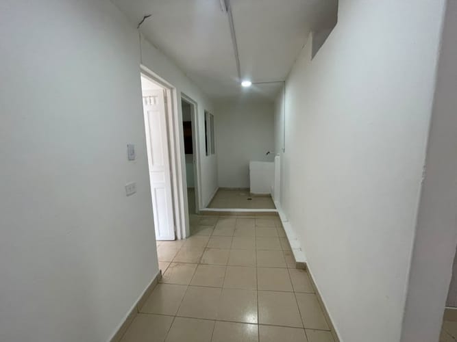 Apartamento de 2 alcobas en arriendo en Belén, Medellín, 60 m² · foto 3 de 8