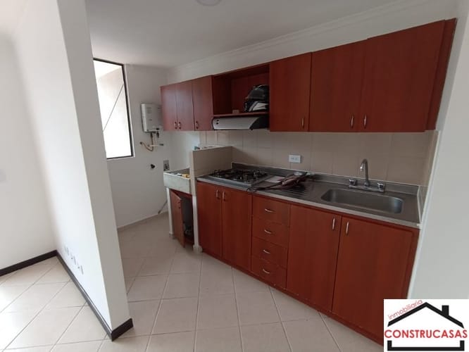 Apartamento de 2 alcobas en venta en Calasanz, Medellín, 60 m² · foto 5 de 24