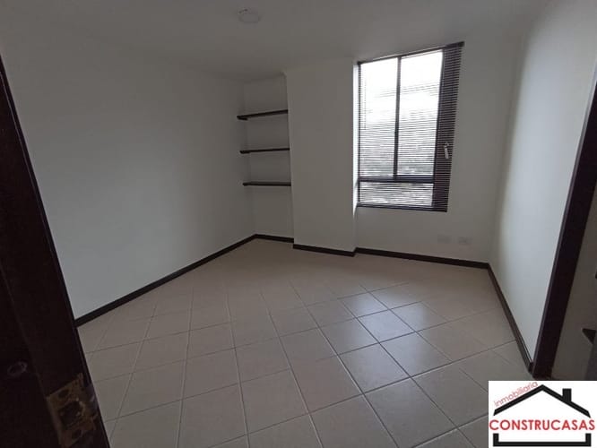Apartamento de 2 alcobas en venta en Calasanz, Medellín, 60 m² · foto 15 de 24