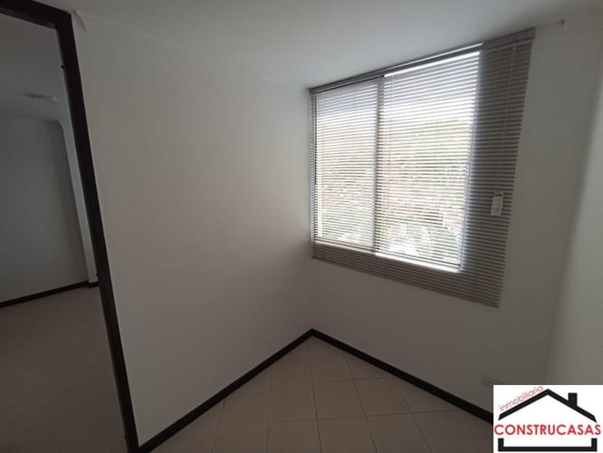 Apartamento de 2 alcobas en venta en Calasanz, Medellín, 60 m² · foto 16 de 24