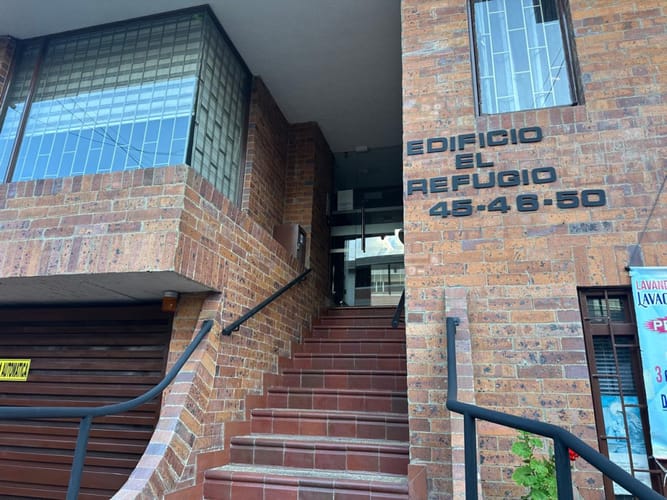 Apartamento de 2 alcobas en venta en Marly, Bogotá, 62 m² · foto 2 de 24