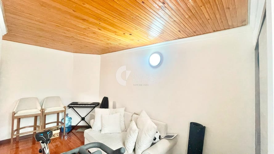 Apartamento de 4 alcobas en venta en Chapinero Alto, Bogotá, 78 m² · foto 9 de 19