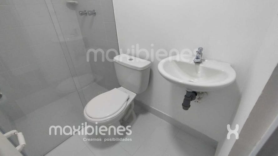 Apartamento de 2 alcobas en arriendo en Belvedere, Bello, 42 m² · foto 9 de 9