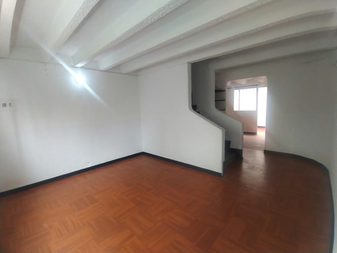 Casa de 4 alcobas en venta en Villas De Granada, Bogotá, 96 m² · foto 9 de 24