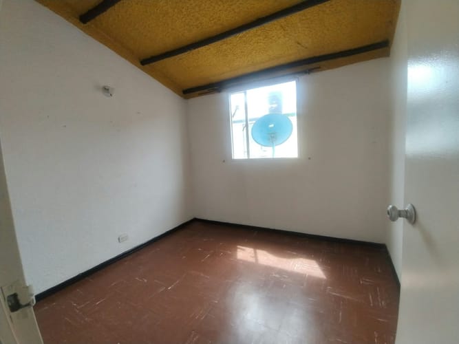 Casa de 4 alcobas en venta en Villas De Granada, Bogotá, 96 m² · foto 22 de 24