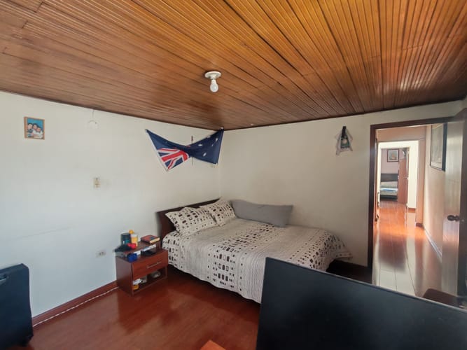 Casa de 5 alcobas en venta en La Asuncion, Bogotá, 165 m² · foto 23 de 24